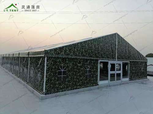 靈通篷房為企業(yè)搭建臨時(shí)倉儲(chǔ)篷房